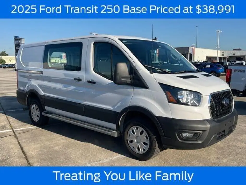 Ford Transit 2025 250 3dr SWB Low Roof Cargo Van