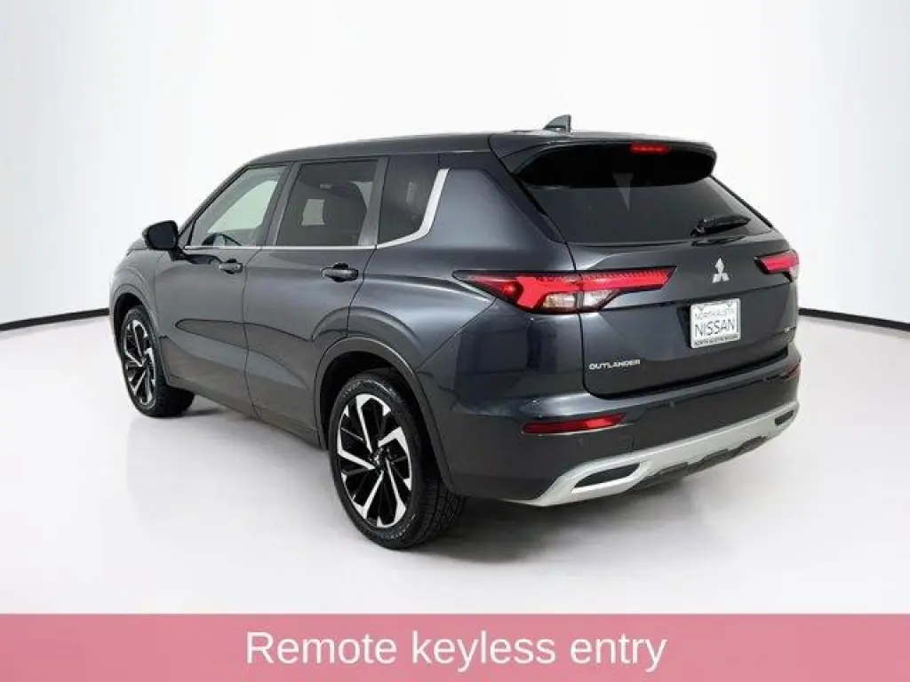 Mitsubishi Outlander 2024 SE 4dr SUV