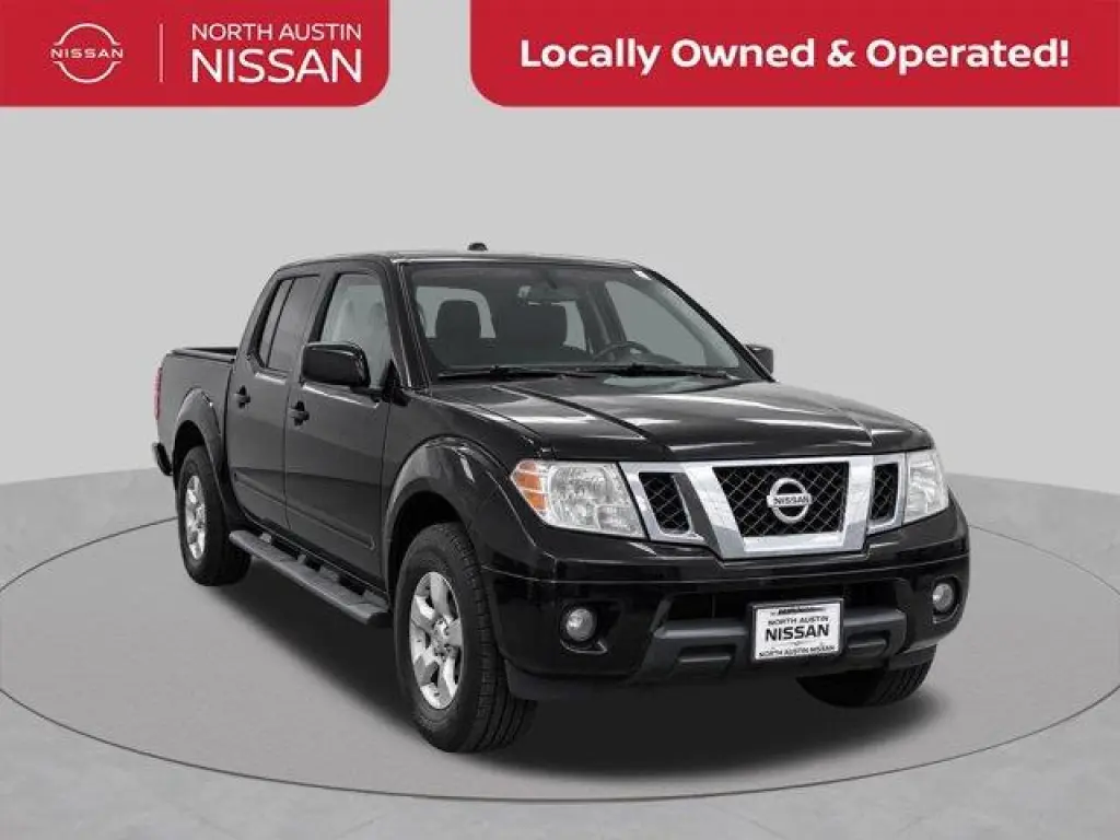 Nissan Frontier 2012 4x2 S cabina de cabina cuadruple SWB camión 4 puertas