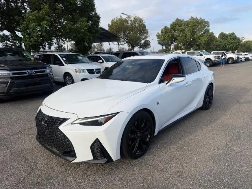Lexus IS 350 2022 F SPORT 4dr Sedán