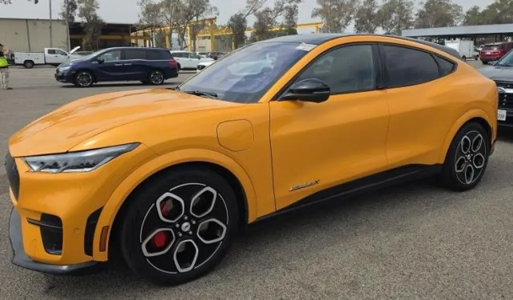 Ford Mustang Mach-E 2022 AWD GT 4dr SUV