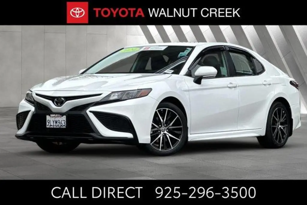Toyota Camry 2024 SE 4dr Sedan