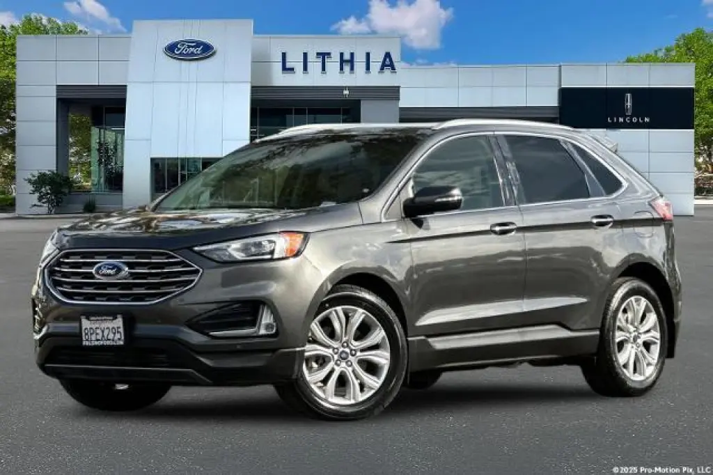 Ford Edge 2020 AWD Titanium 4dr Crossover