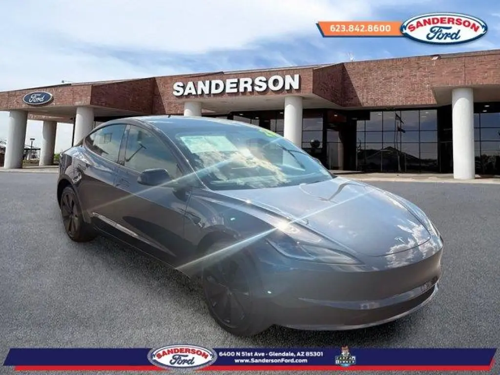 Tesla Model 3 2024 Sedán 4p.
