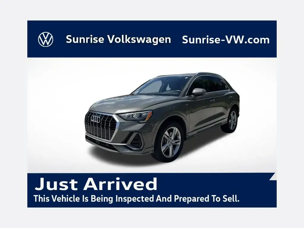 Audi Q3 2021 AWD quattro S line Premium 45 TFSI 4dr SUV