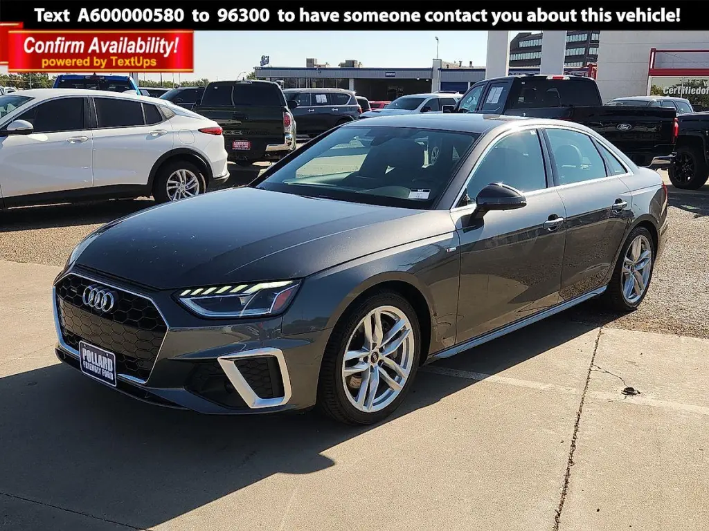 Audi A4 2024 AWD quattro S line Premium Plus 45 TFSI 4dr Sedán