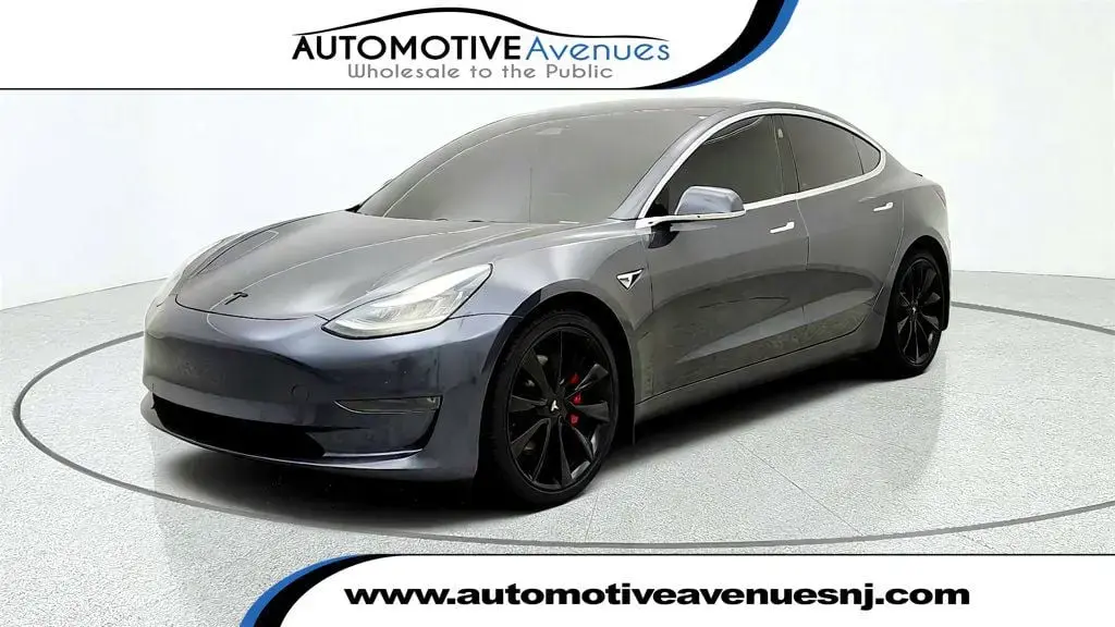 Tesla Model 3 2018 AWD Performance 4dr Fastback