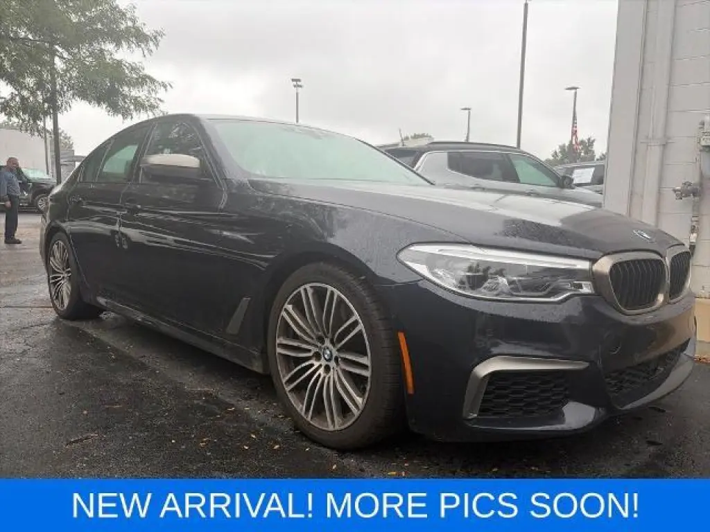 BMW Serie 5 2019 AWD M550i xDrive 4dr Sedán