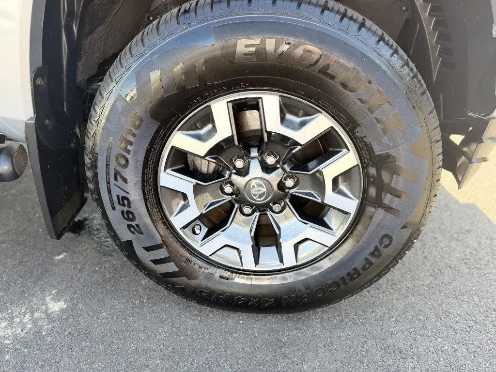 Toyota Tacoma 2017 4x4 TRD Todo Terreno 4dr Access Cab 6.1 ft LB