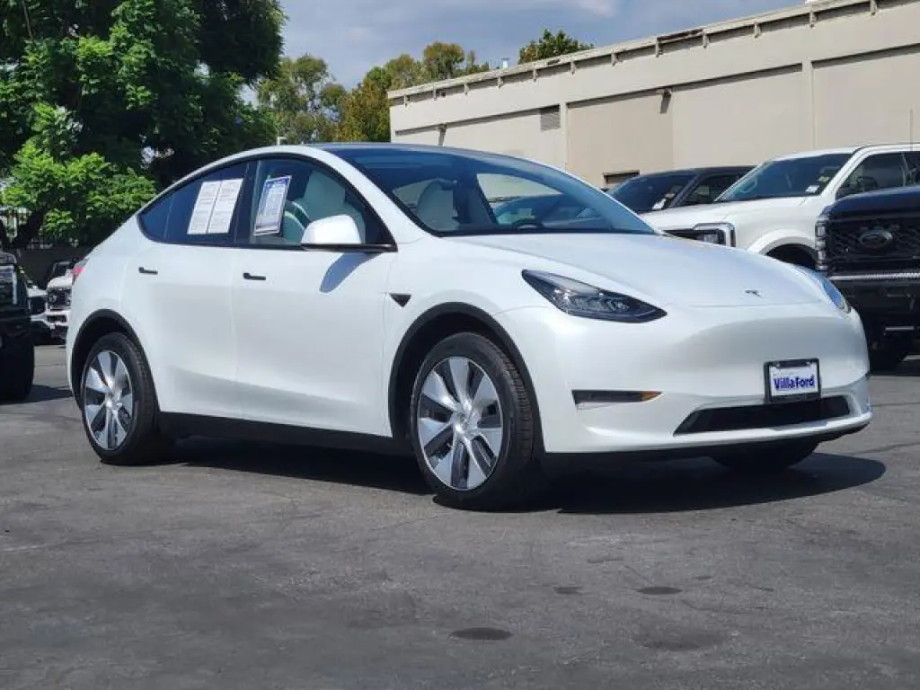 Tesla Modelo Y 2023 AWD Long Range 4dr Crossover