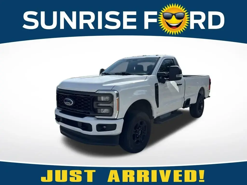 Ford F-350 Super Duty 2023 4x4 XL 2dr Cabina Estándar 8 ft. LB SRW Pickup
