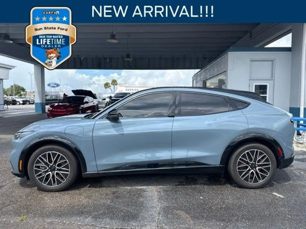 Ford Mustang Mach-E 2024 Premium 4dr SUV