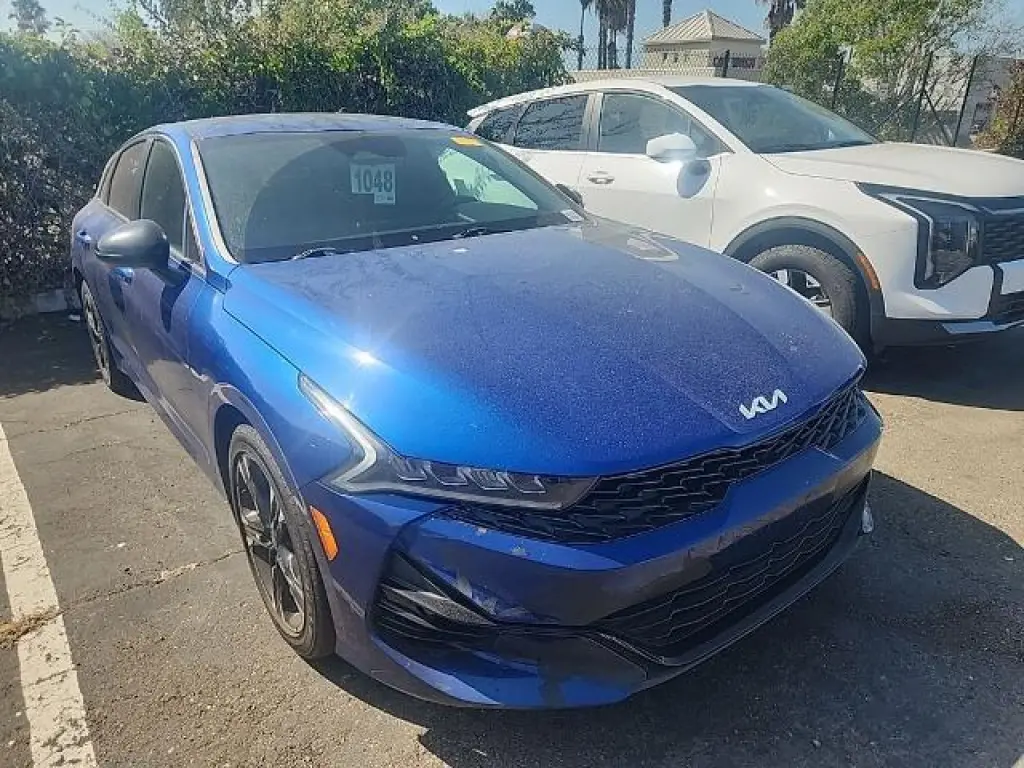 Kia K5 2022 GT-Line 4dr Sedán
