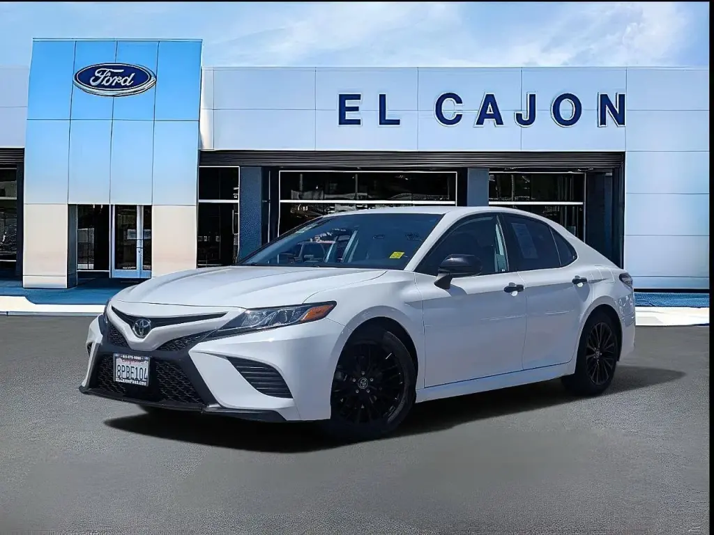 Toyota Camry 2020 SE 4dr Sedan