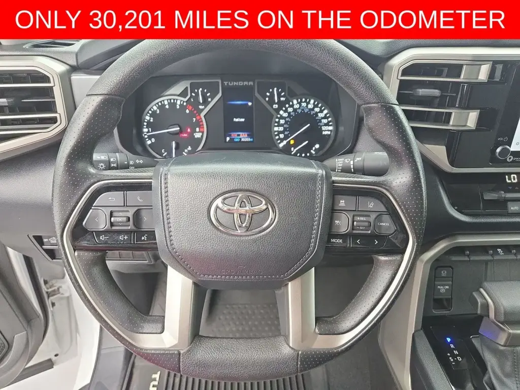 Toyota Tundra 2024 4x4 SR5 4dr CrewMax Cab Pickup SB