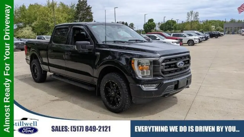 Ford F-150 2023 4x4 XLT 4dr SuperCrew 5.5 ft. SB