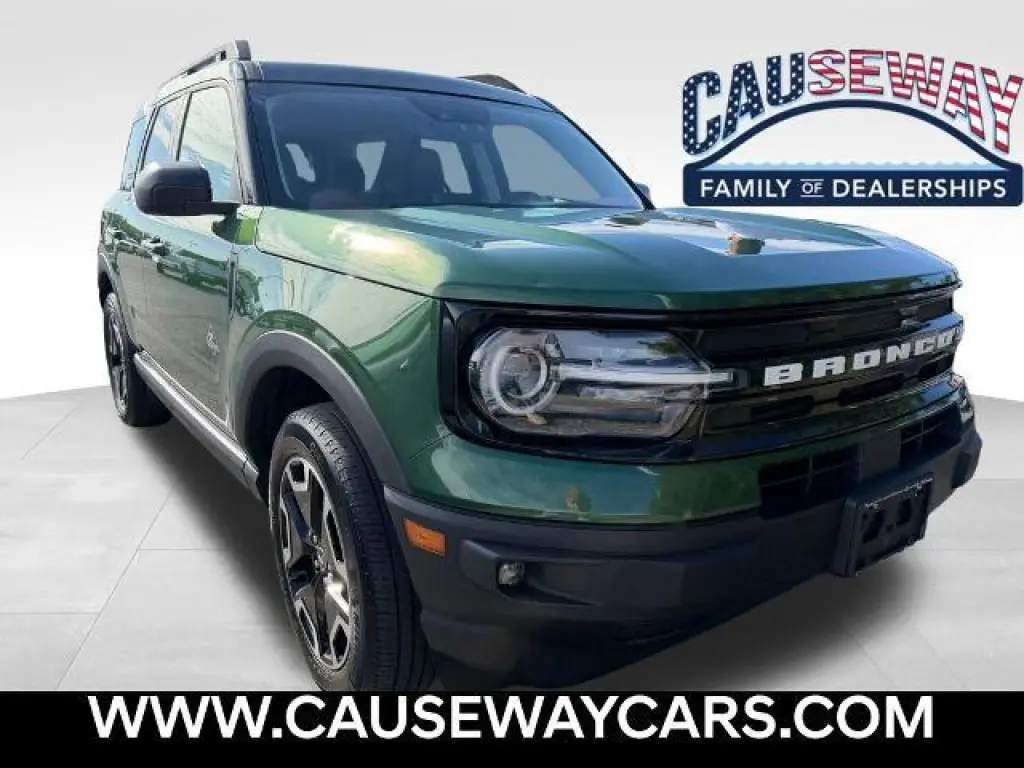 Ford Bronco Sport 2023 4x4 Outer Banks SUV de 4 puertas