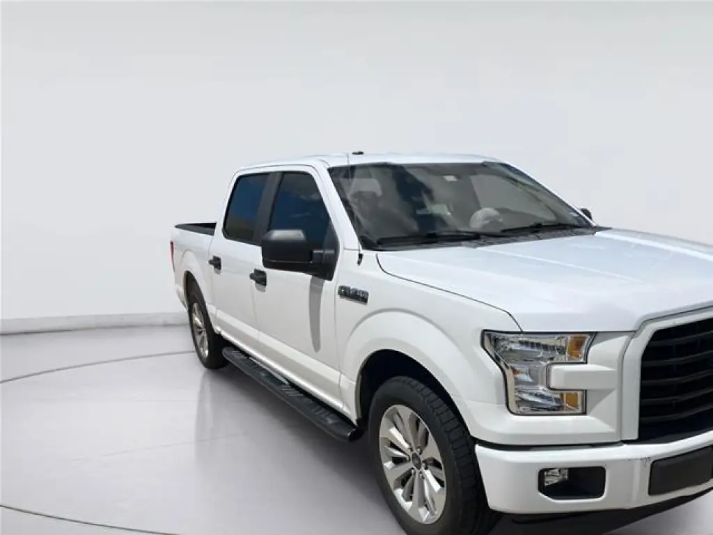 Ford F-150 2017 4x2 XL 4p SuperCrew 5.5 pies SB