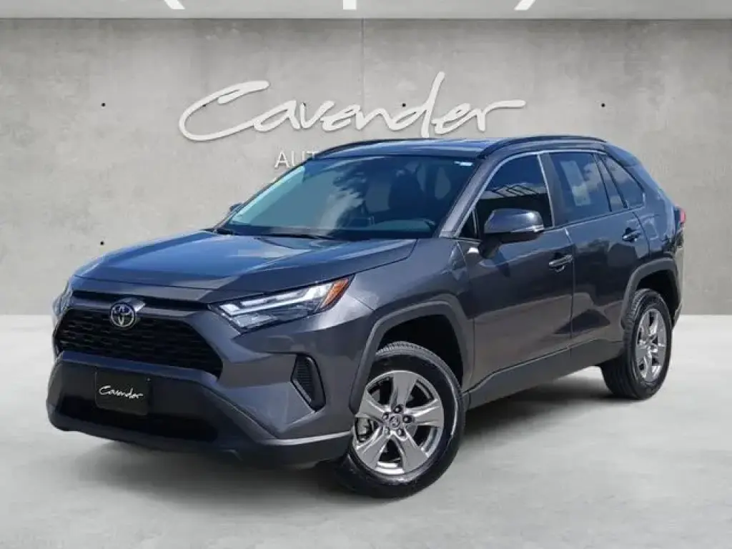 Toyota RAV4 2025 XLE 4dr SUV