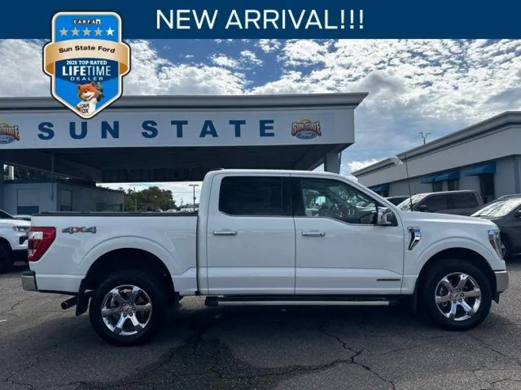 Ford F-150 2022 4x4 Lariat 4dr SuperCrew 5.5 ft. SB