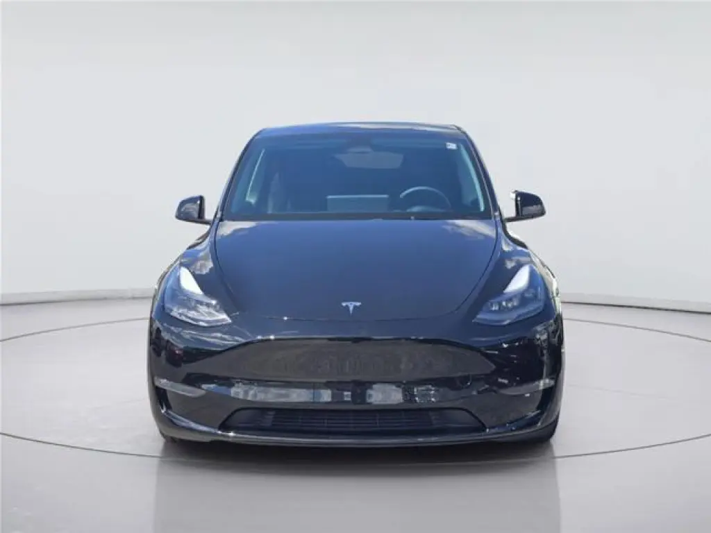 Tesla Model Y 2024 AWD Performance 4 puertas Crossover