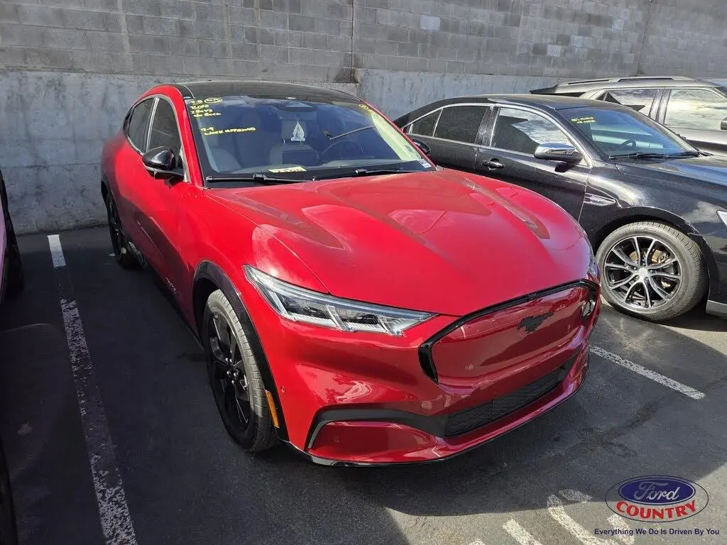 Ford Mustang Mach-E 2023 Premium 4dr SUV