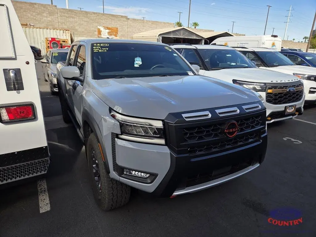 Nissan Frontier 2025 4x4 PRO-4X 4dr Crew Cab 5 ft. SB