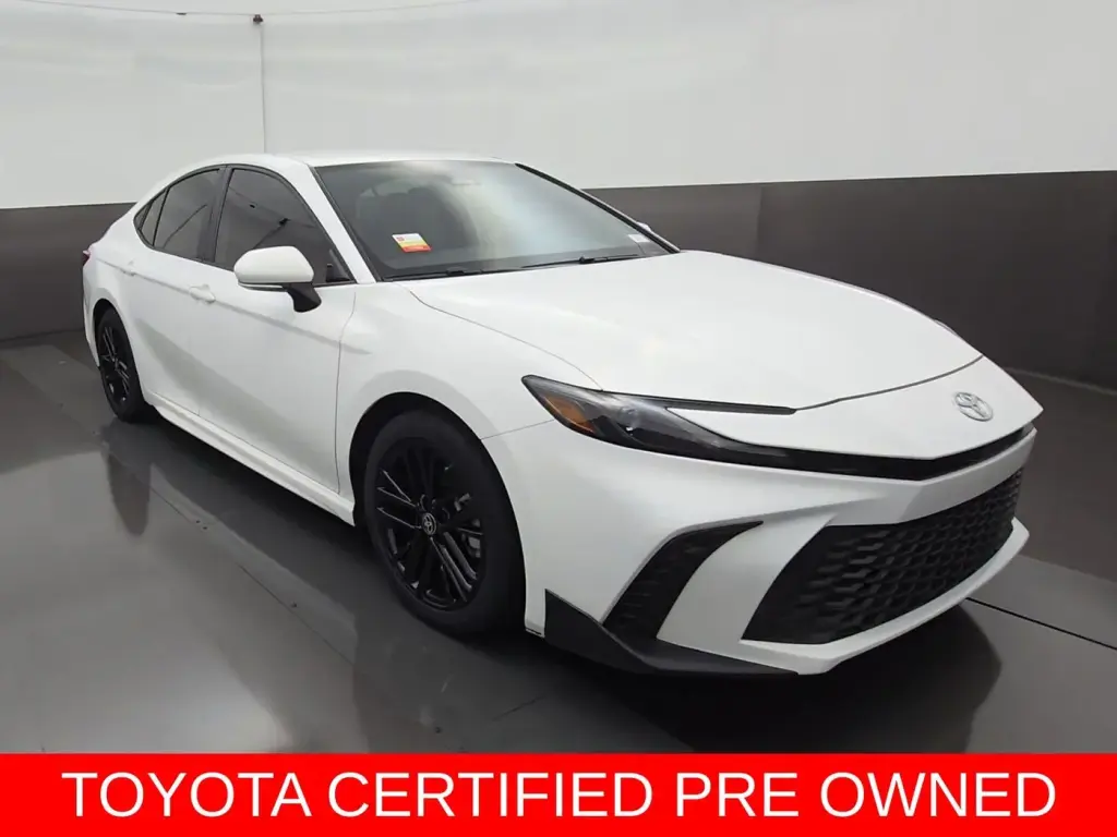 Toyota Camry 2025 SE 4dr Sedán
