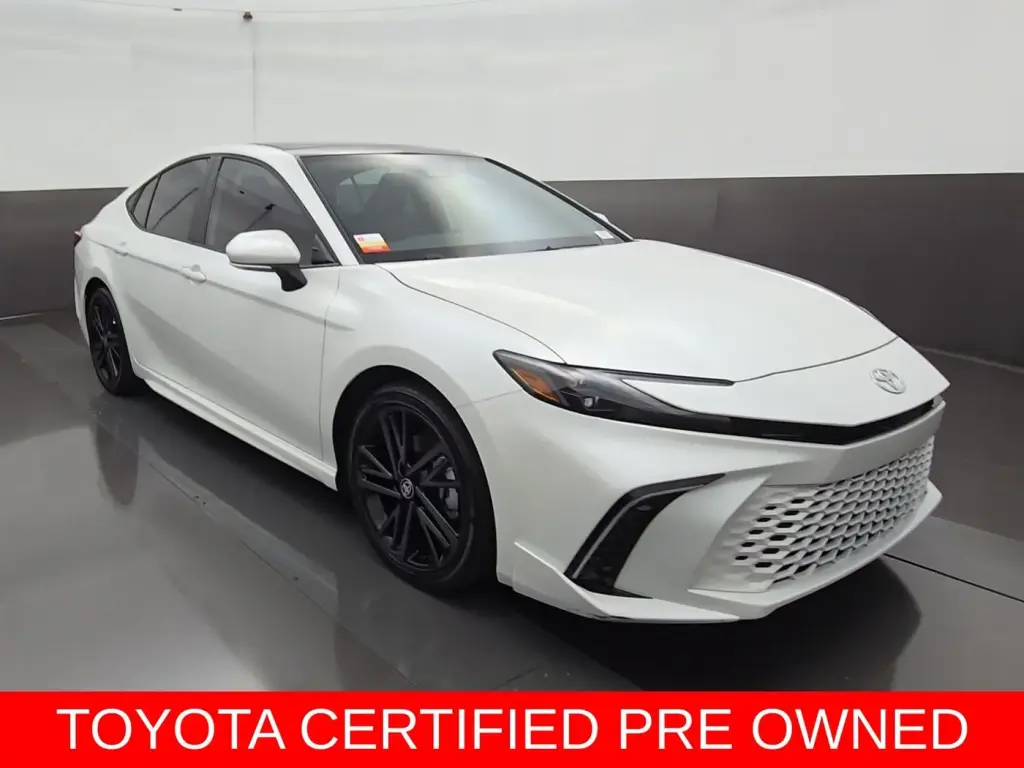 Toyota Camry 2025 SE 4dr Sedan