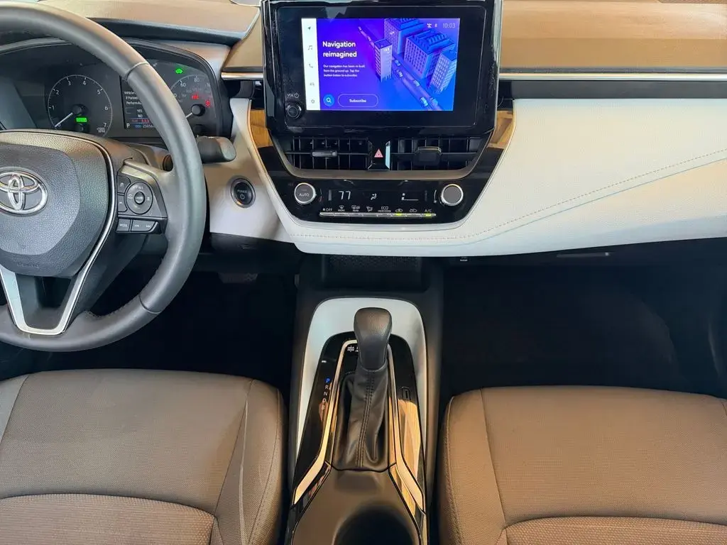 Toyota Corolla Hybrid 2024 LE 4dr Sedan