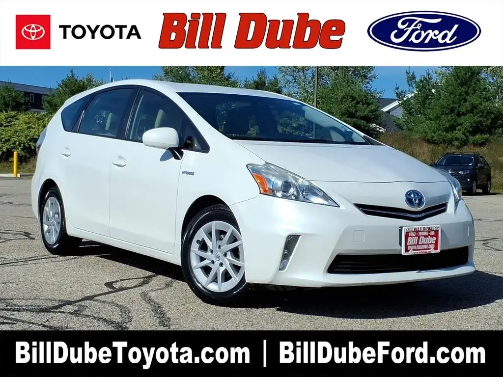 Toyota Prius v 2013 Two 4dr Wagon