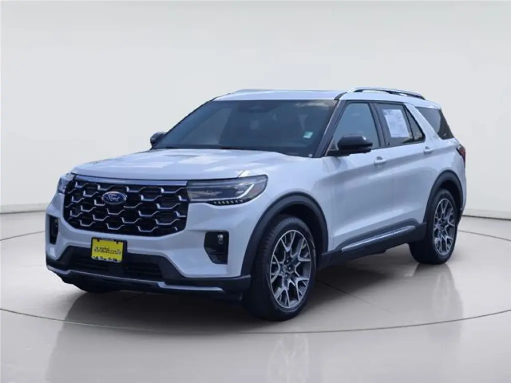 Ford Explorer 2025 Platinum SUV de 4 puertas