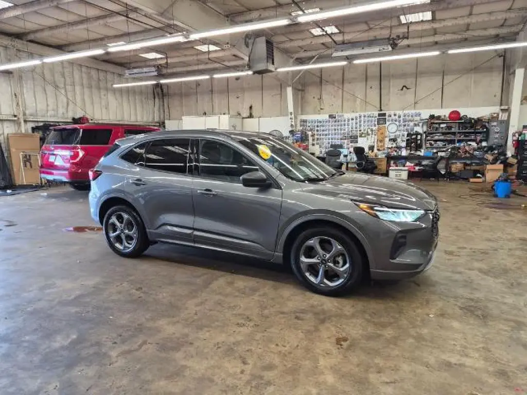 Ford Escape Hybrid 2023 ST-Line 4dr SUV