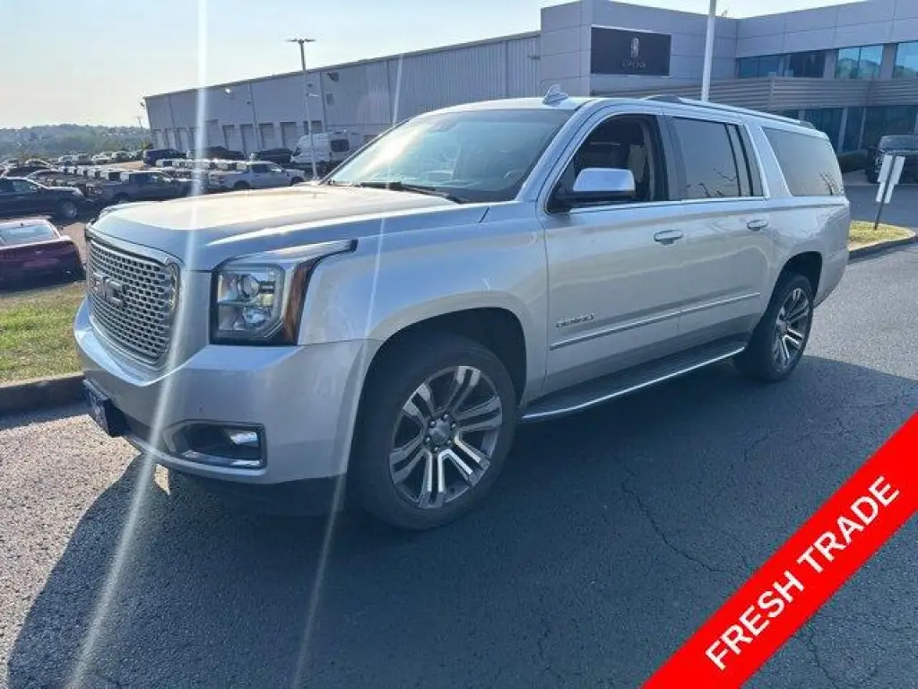 GMC Yukon XL 2017 4x4 Denali 4dr SUV