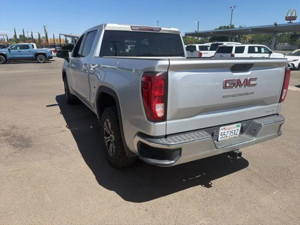 GMC Sierra 1500 2020 4x2 SLE 4dr Crew Cab 5.8 ft. SB