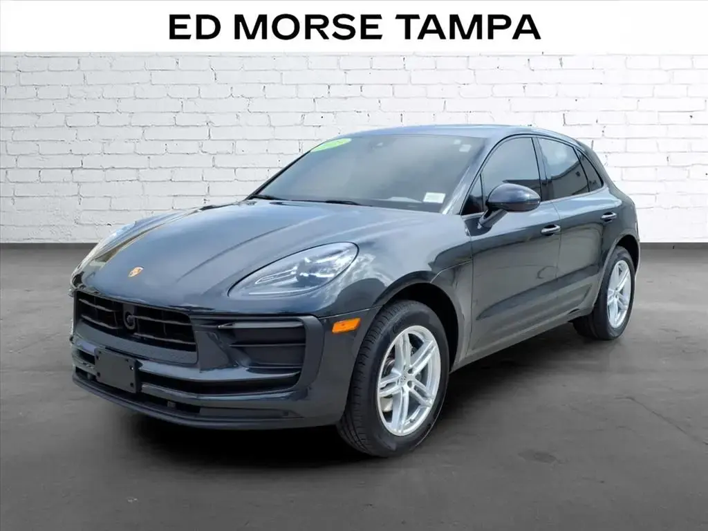 Porsche Macan 2023 AWD T 4dr SUV