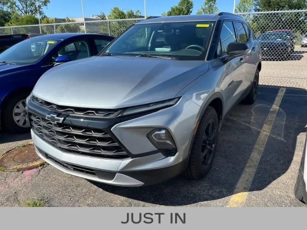 Chevrolet Blazer 2024 LT 4p SUV con 2LT