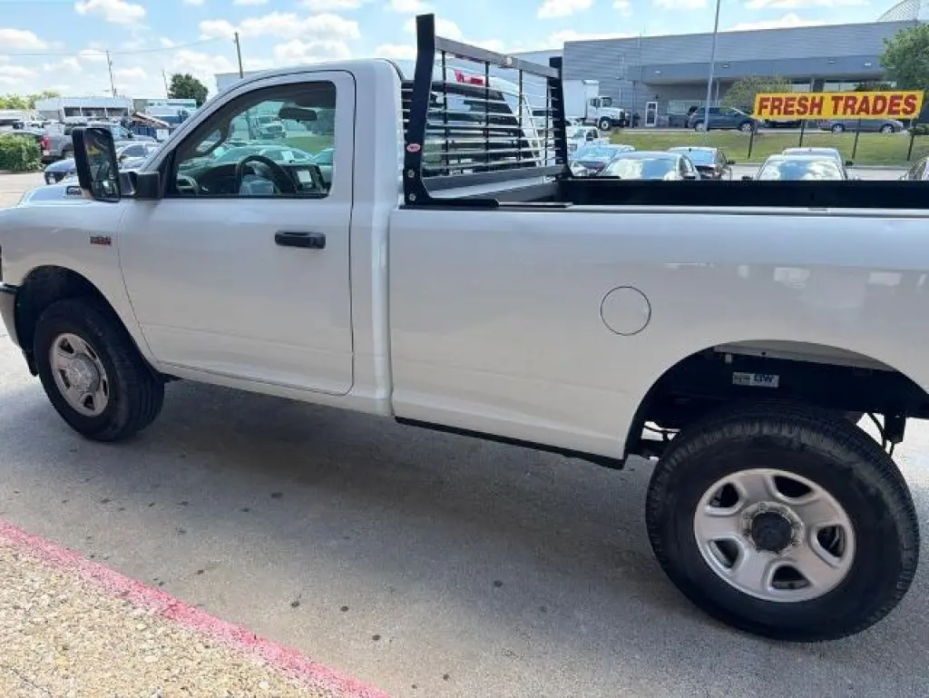 Ram 2500 2020 4x4 Tradesman 2dr Regular Cab 8 ft. LB Pickup
