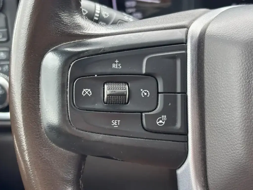 GMC Sierra 1500 2021 4x4 SLT 4 puertas Cabina Crew 5.8 pies SB