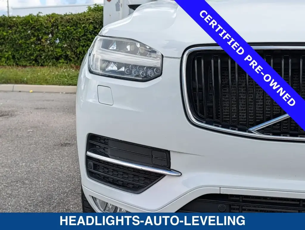 Volvo XC90 2018 T5 Momentum SUV de 4 puertas y 7 pasajeros
