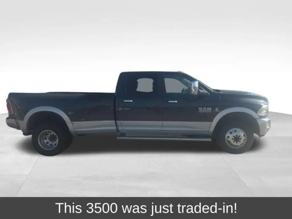 Ram 3500 2017 4x4 Laramie 4dr Crew Cab 8 ft. LB DRW Pickup