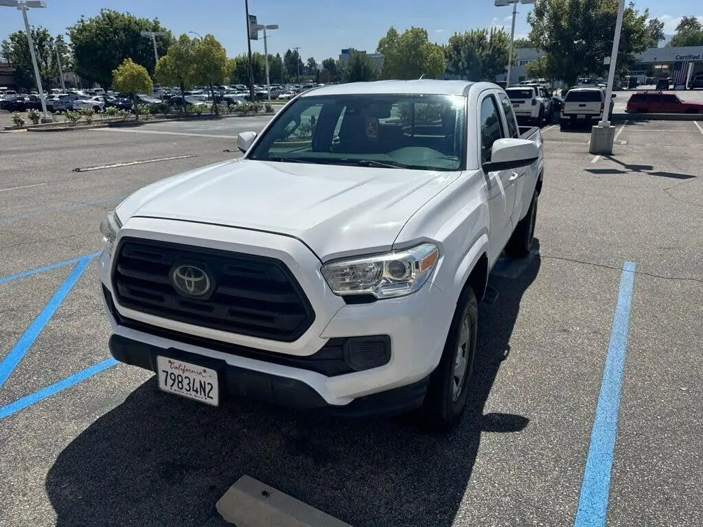 Toyota Tacoma 2018 4x2 SR 4dr Access Cab 6.1 ft LB