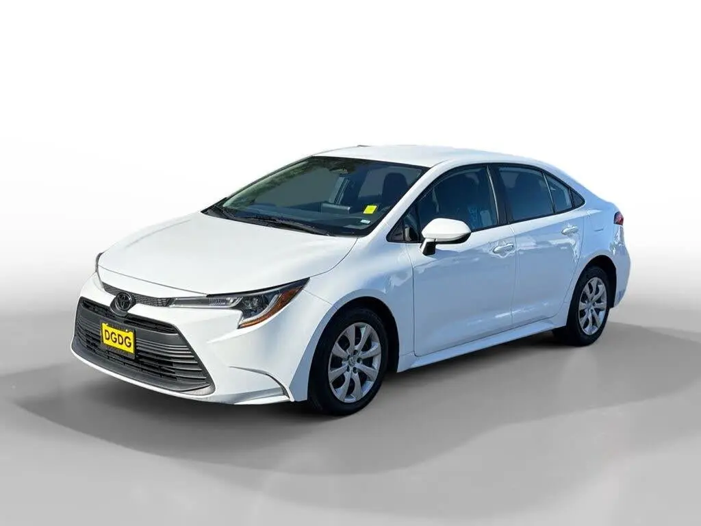 Toyota Corolla 2024 LE 4p Sedan