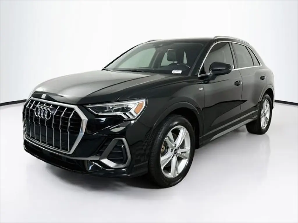 Audi Q3 2022 tracción en todas las ruedas S line Premium Plus 45 TFSI 4p SUV