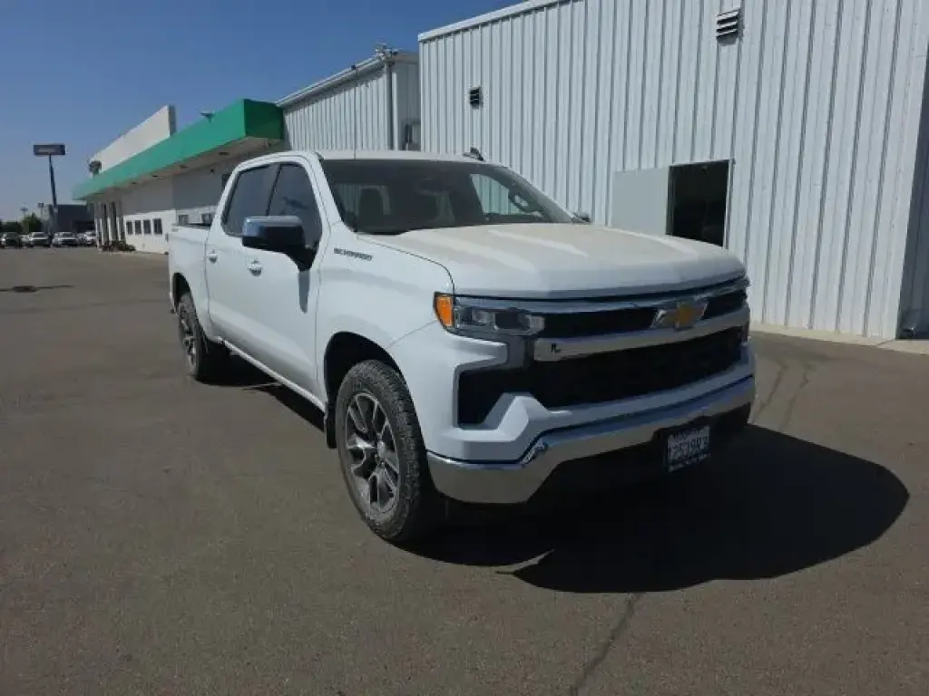 Chevrolet Silverado 1500 2022 4x4 LT 4p. Cabina de tripulação 5.8 ft. SB con 1LT