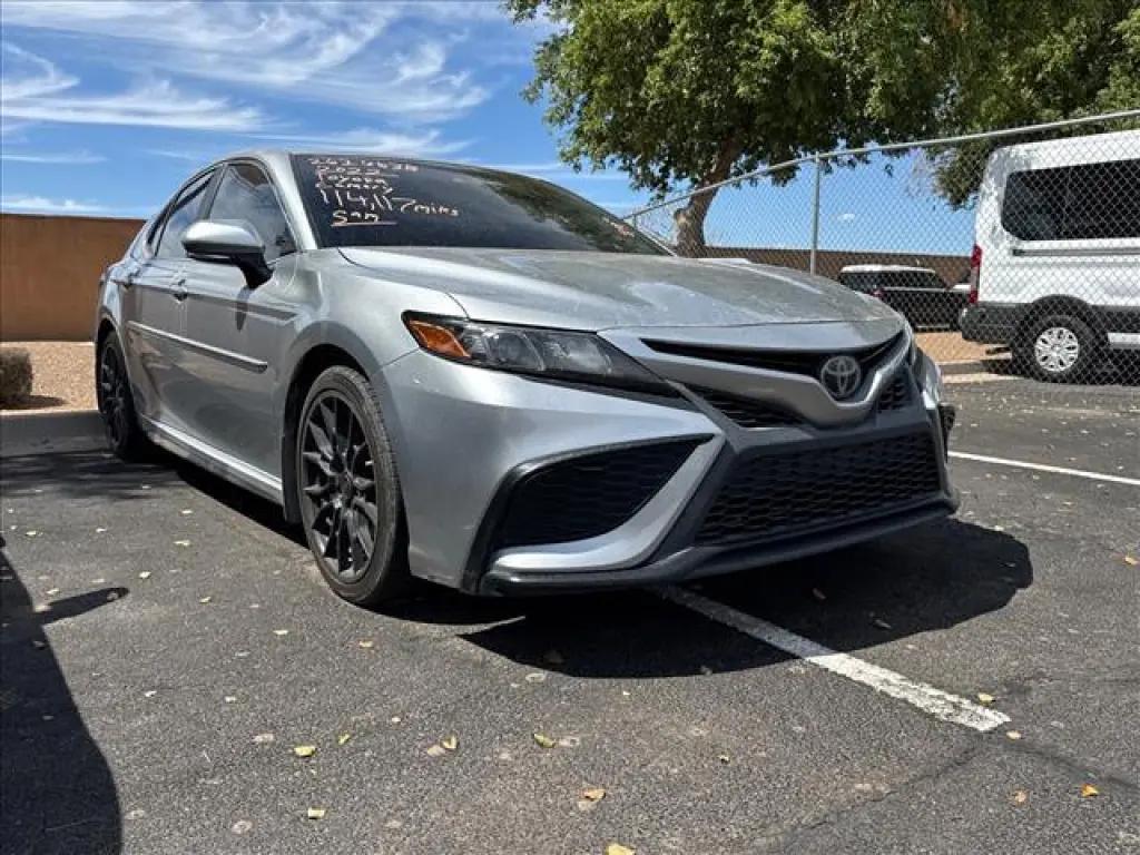 Toyota Camry 2022 SE 4dr Sedán