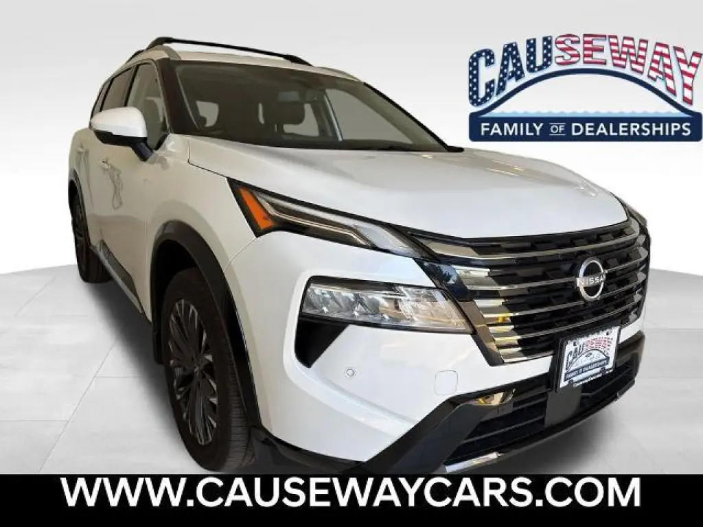 Nissan Rogue 2025 AWD Platinum 4p Crossover