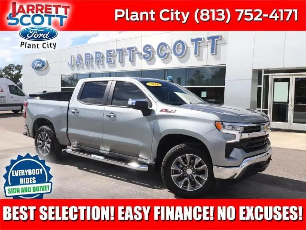 Chevrolet Silverado 1500 2026 4x4 LT 4dr Crew Cab 5.8 ft. CB con 1LT