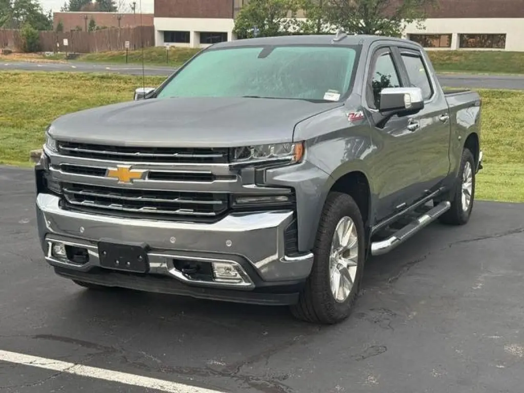 Chevrolet Silverado 1500 2020 4x4 LTZ 4 puertas Crew Cab 5.8 pies SB