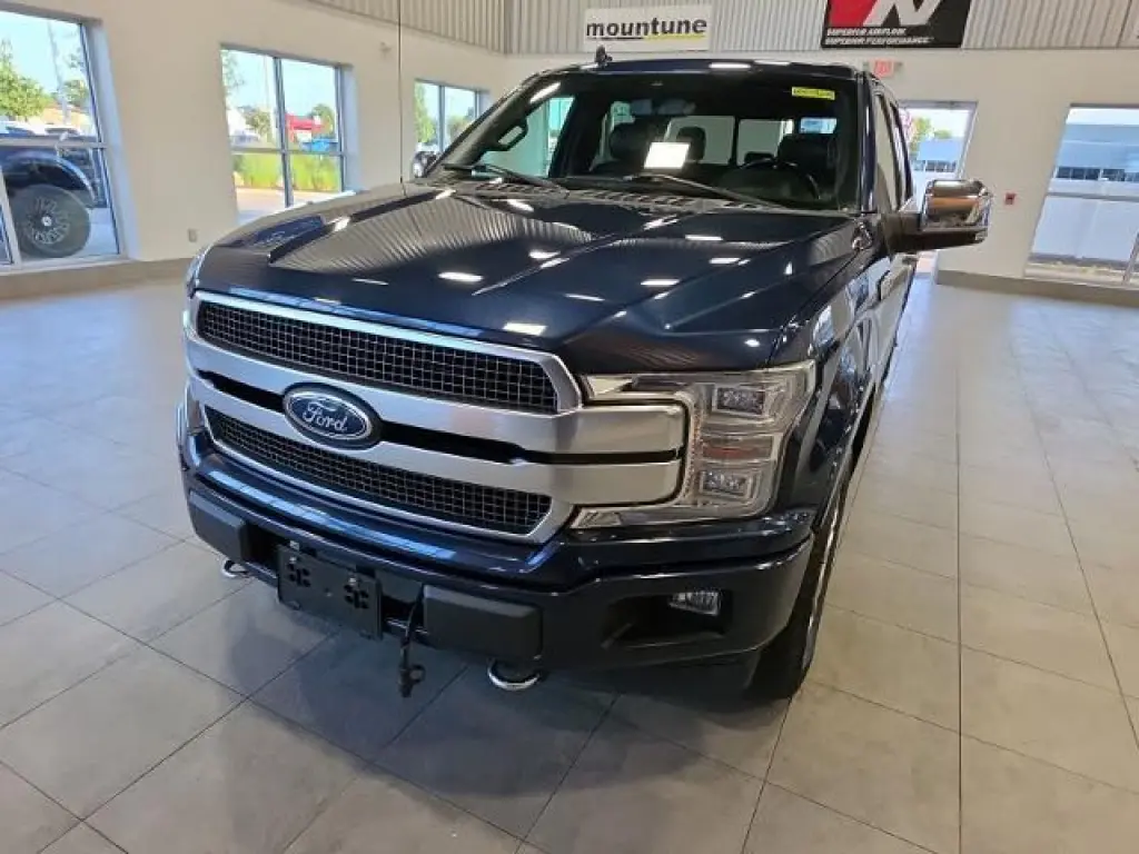 Ford F-150 2019 4x4 Platinum 4 puertas SuperCrew 5.5 pies SB